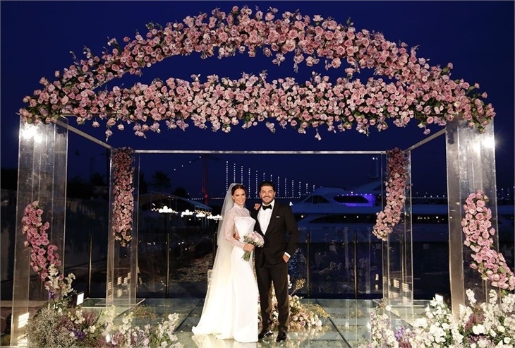 Ebru Şallı ile Uğur Akkuş evlendi!