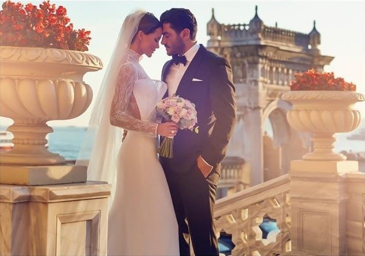 Ebru Şallı ile Uğur Akkuş evlendi!