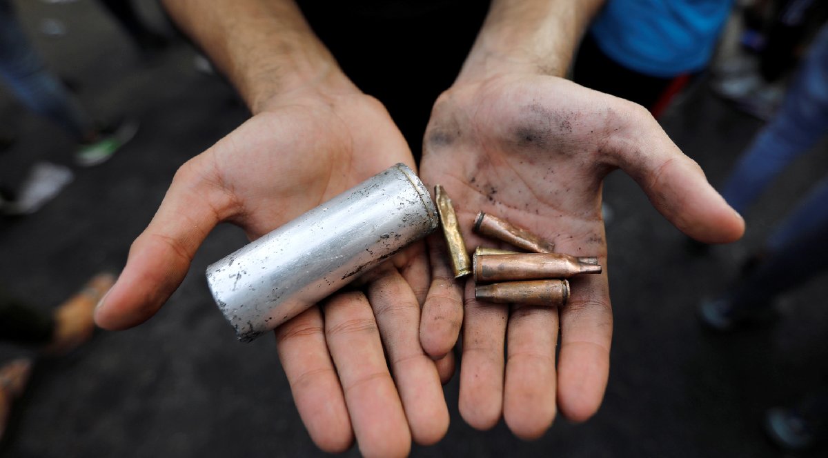 Irak'ta olaylar çığırından çıktı: Ölü sayısı artıyor, sokağa çıkmak yasak