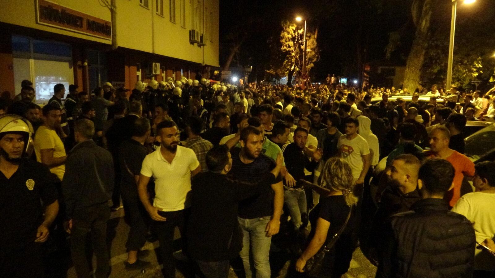 16 yaşındaki çocuğun cinsel istismarına halk tepkisi