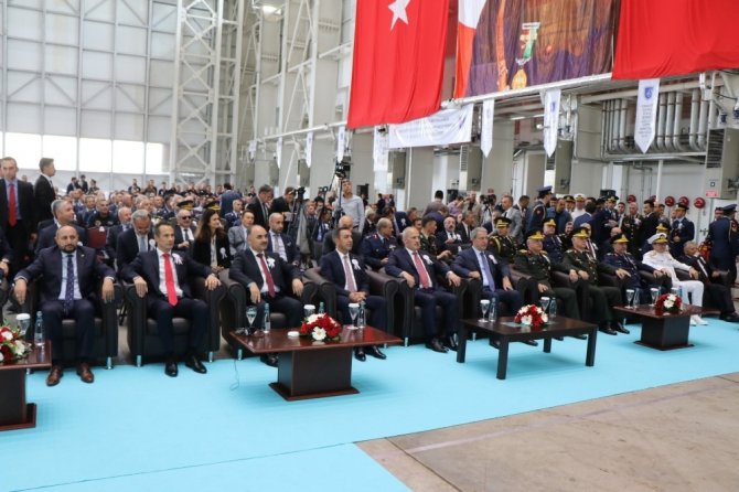 Bakan Turhan: "Savunma sanayinde dışa bağımlılığımızı yüzde 80’lerden yüzde 30’ların altına indirdik”