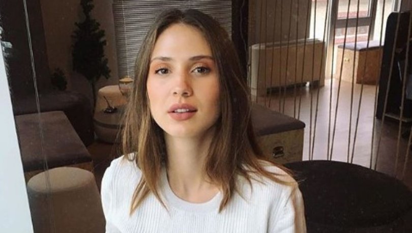 Kraliçe Simay Rasimoğlu'ndan estetik cevabı