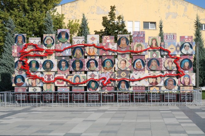 “Milli Mücadelede yer alan kadınlarımızın hayat hikayelerinin sergilenmesi ile kadına şiddete karşı durduk”