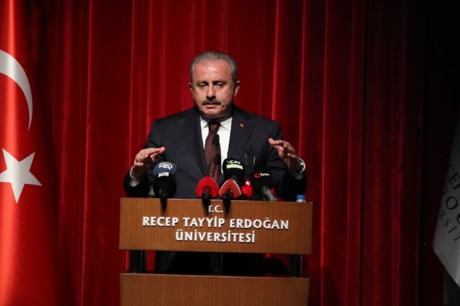 “Türkiye son sözünü söylemiş bir devlet değildir, aksine daha çok şey söyleyecek bir devlettir”