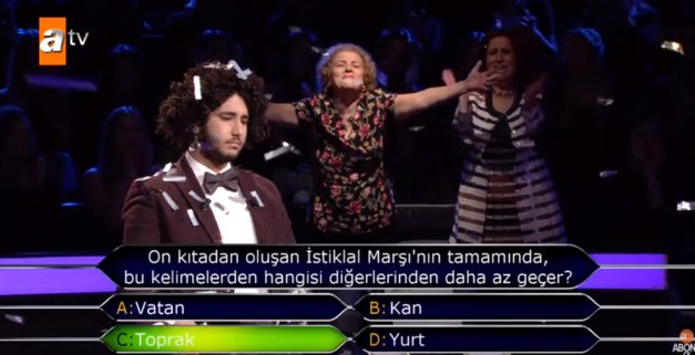 1 Milyon TL kazanarak tarihe geçen Arda Ayten'den Türk bayraklı paylaşım