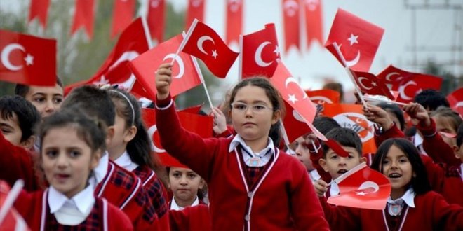 28 Ekim okullar tatil mi 2019? 28 Ekim öğleden sonra okul tatil olur mu 2019?