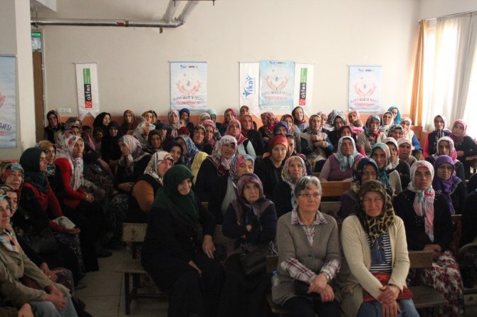 Hijyen Sağlıktır’ projesi 15 bölgede bin 200 kadına ulaştı