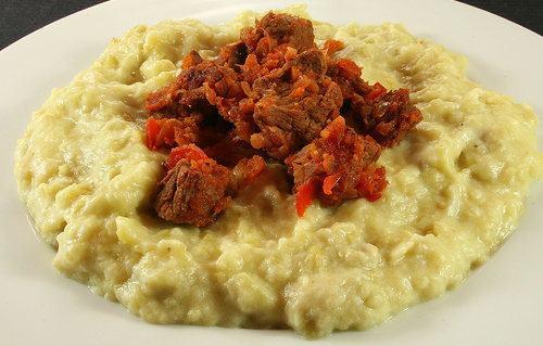 Gelinim Mutfakta Patates Püreli Tas Kebabı nasıl yapılır?