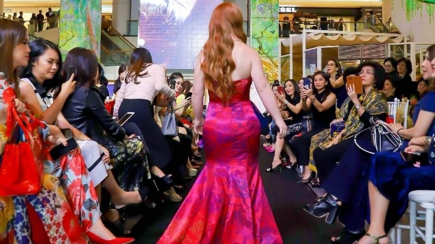 Dünyanın ilk down sendromlu modeli 