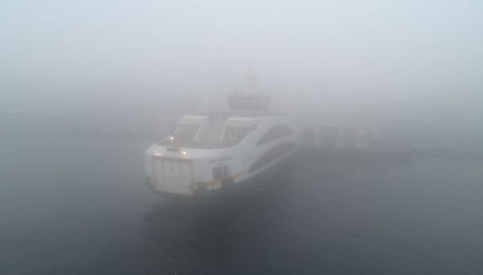 İstanbul'daki sis, deniz ve kara trafiğini olumsuz etkiledi
