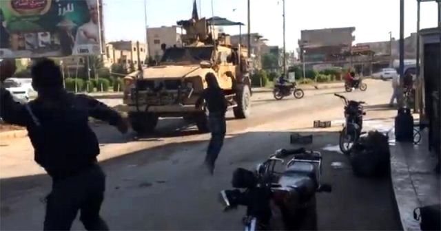 ABD askerlerinin Suriye'den ayrıldığı görüntüler ortaya çıktı!