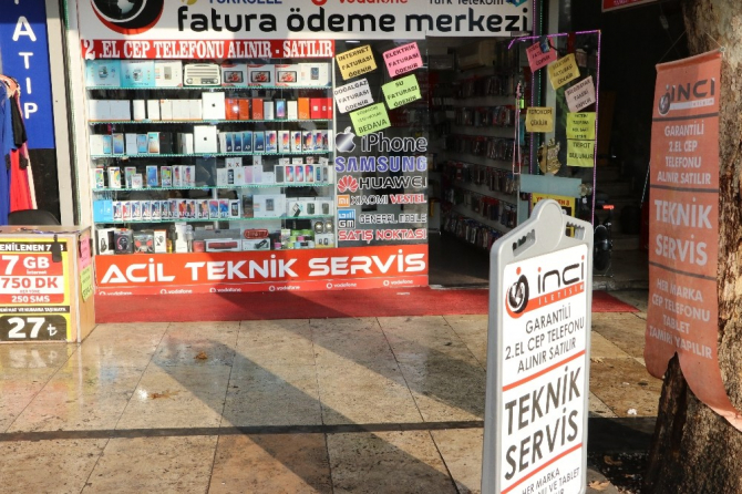 Zabıtadan esnafa "duba" dayağı