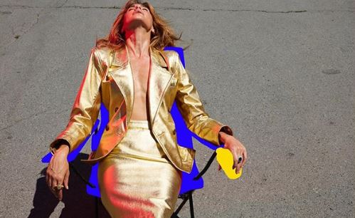 Ece Sükan'dan çok konuşulacak cesur poz