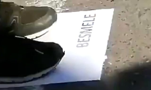 İstanbul Çekmeköy'de skandal: Öğrenciler "besmele", "peygamber" yazan kağıtlara bastırıldı