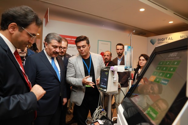 Sağlık Bakanı Koca: ABD'den sonra dünyada en çok dijital hastaneye sahip ülkeyiz