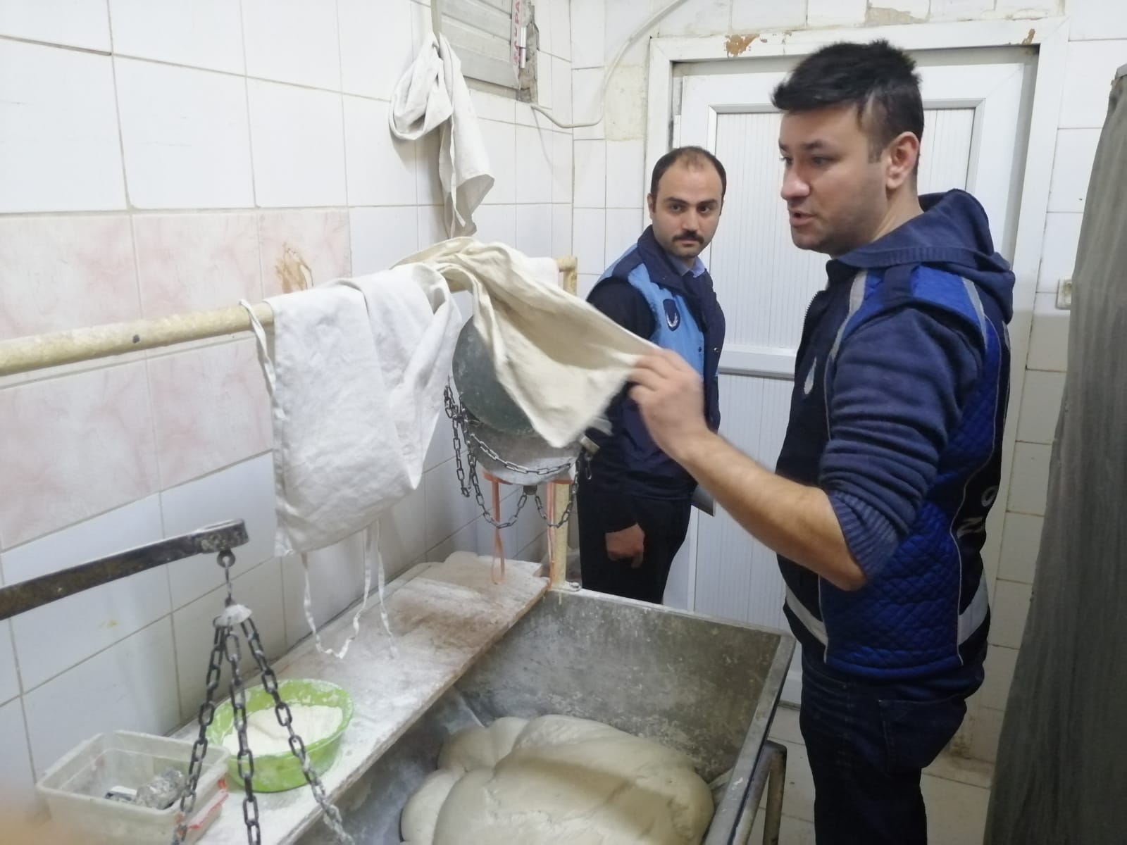 Pendik'te ekmek üretiminde sıkı denetim aralıksız devam ediyor