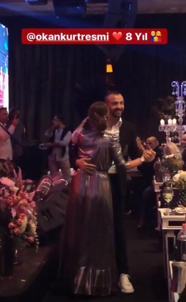 Demet Akalın ve Okan Kurt'tun 8. yıl kutlamasına ünlüler akın etti