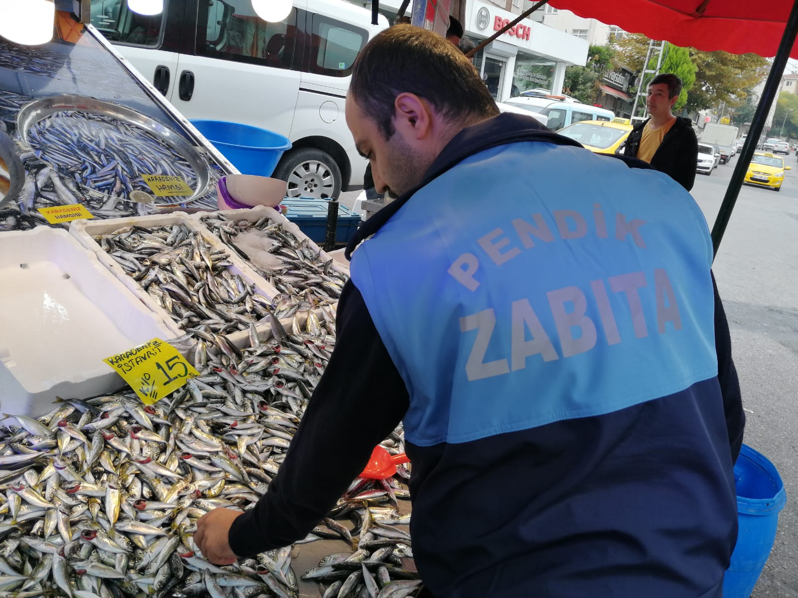 Pendik balık denetimine hız kesmeden devam ediyor