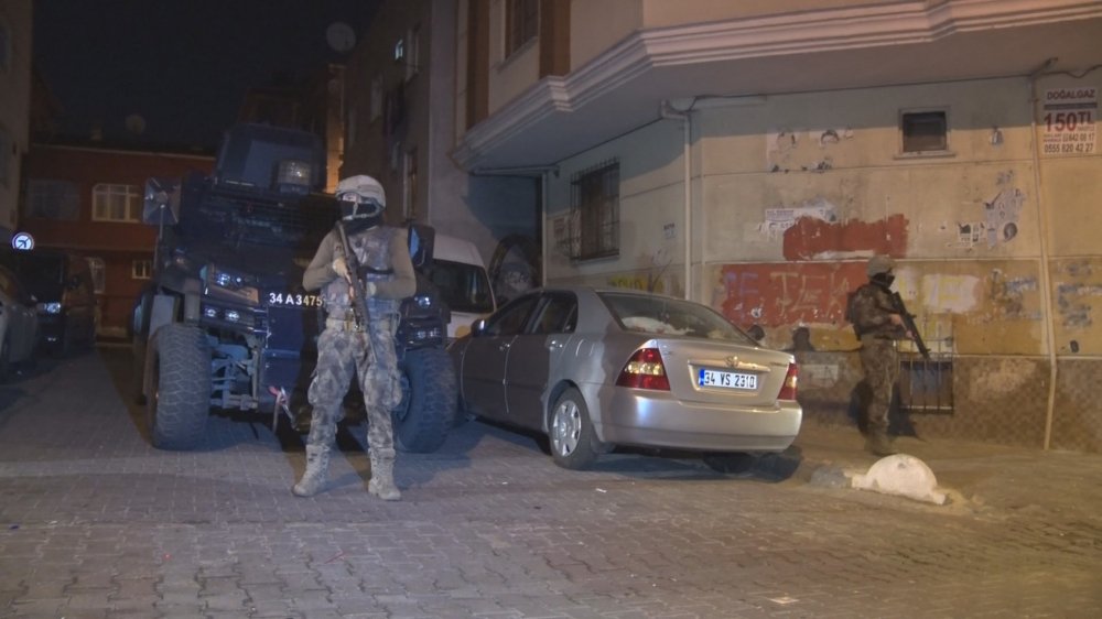 İstanbul'da terör operasyonu! Çok sayıda gözaltı var