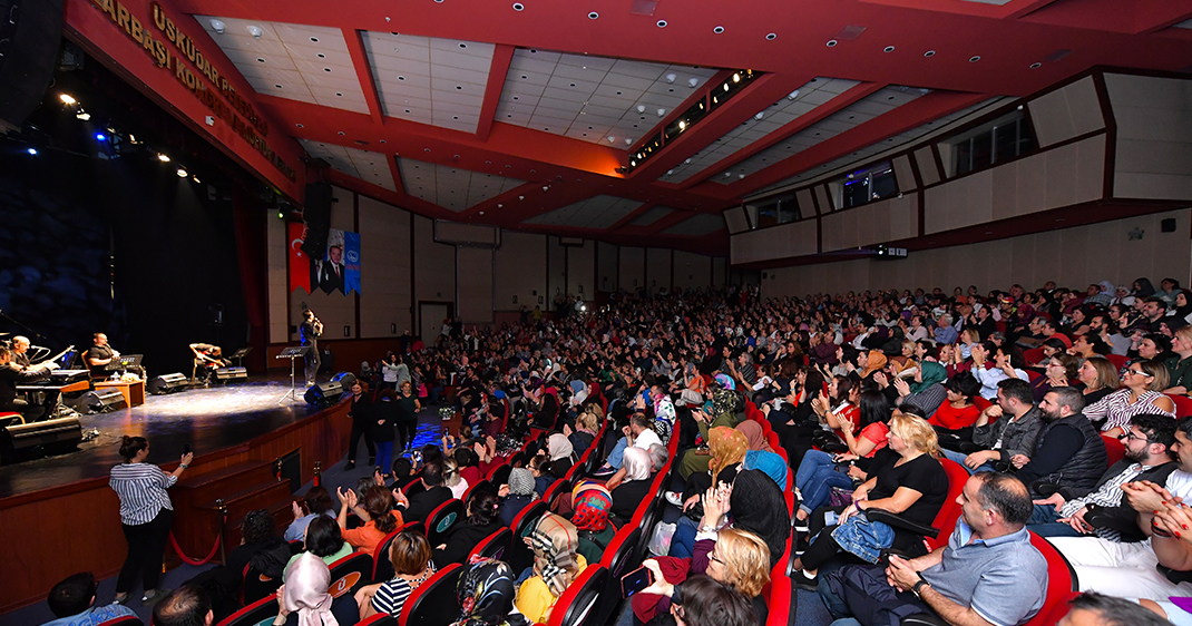 Üsküdar, Türk Halk Müziği Sanatçısı Necdet Kaya'yı ağırladı