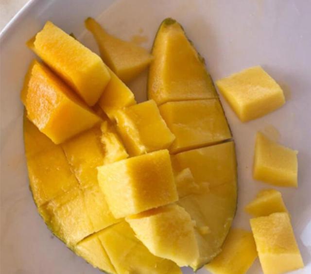 Mesleklerini bırakıp bu işe el atıyorlar. Tanesi 50 lira...