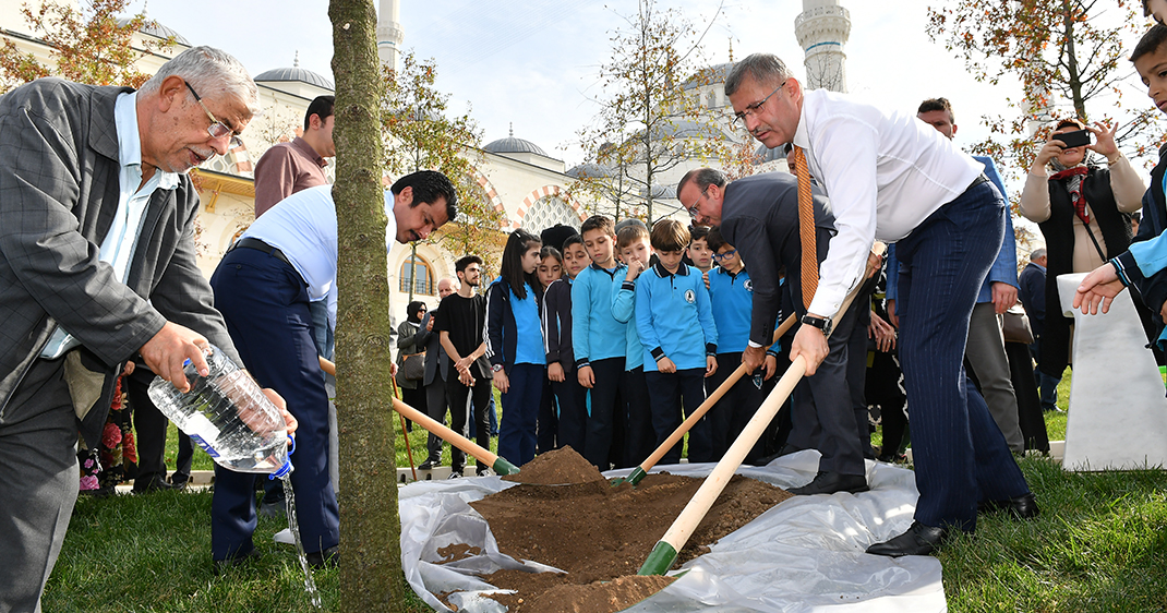 Üsküdar "Geleceğe Nefes" seferberliğine destek oldu