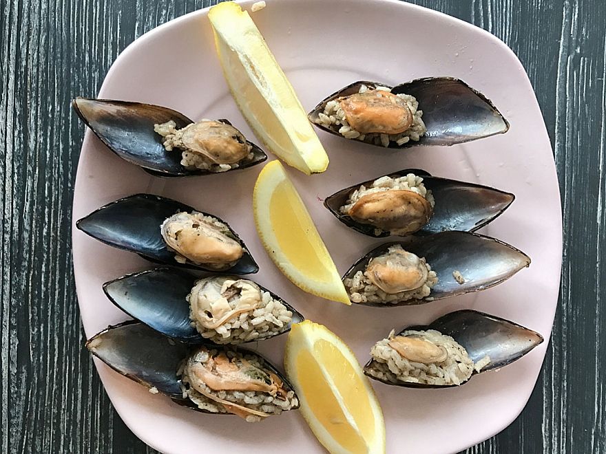 Midye Dolma nasıl yapılır? Gelinim Mutfakta Midye Dolma tarifi