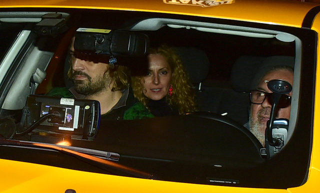 Ebru Özkan'ın eşi Ertan Saban bir kadınla sarmaş dolaş görüntülendi