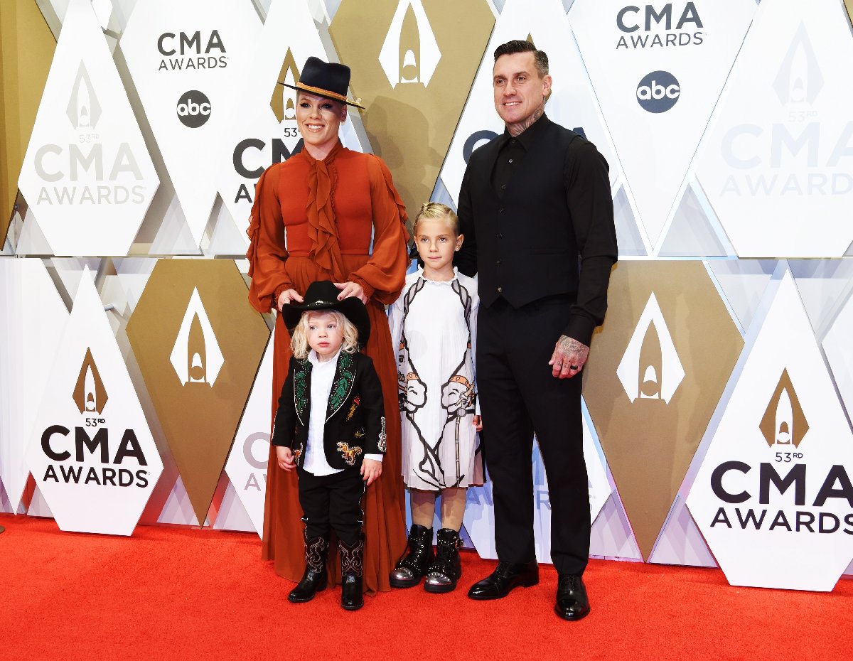 Pink müzik kariyerine ara vermeye karar verdi