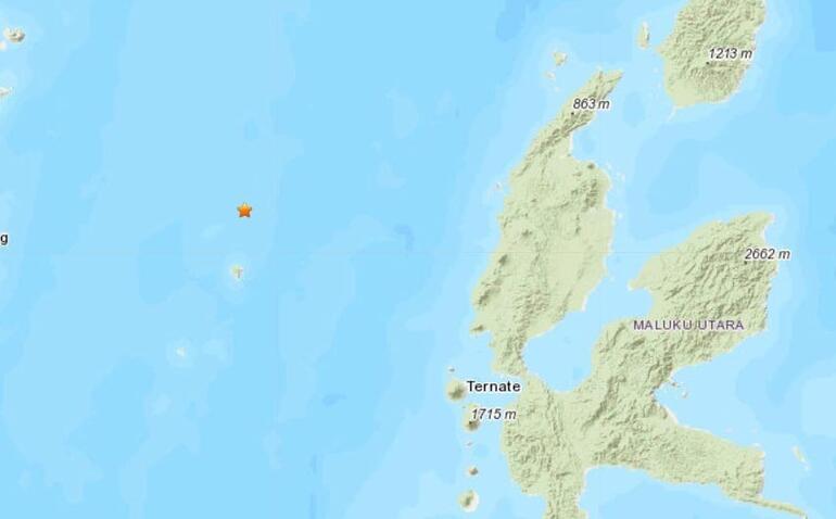 Endonezya'da deprem! Tsunami uyarısında bulunuldu