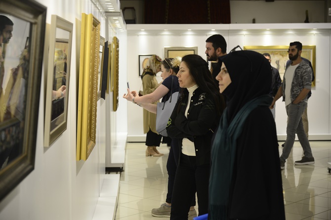 Pendik'te “Altın Dokunuşlar” sergisi sanatseverlerle buluştu