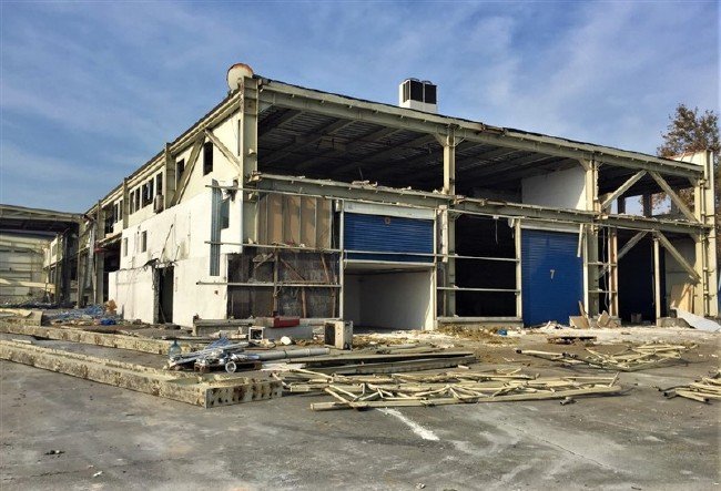 Atatürk Havalimanında yıkım başladı! Yıkımın 2 ay sürmesi planlanıyor