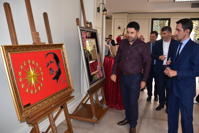 50 bin çivilik Dev Filografisi ilk kişisel sergisinde halkla buluştu