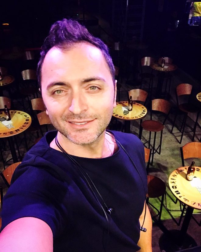 Zakkum'un solisti Yusuf Demirkol estetikli yeni hali ile oldukça şaşırttı!