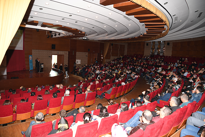 Tuzla'da “Kendini Geliştir Öğrenciyi Yetiştir” programı düzenlendi