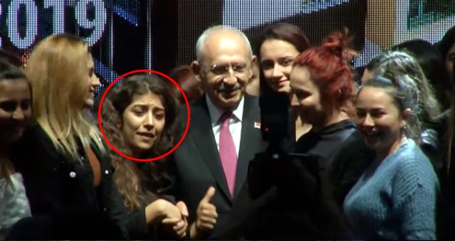 Kılıçdaroğlu, Erdoğan'ı devireceğini söylediğinde arkasındaki genç kızın tepkisi olay oldu!