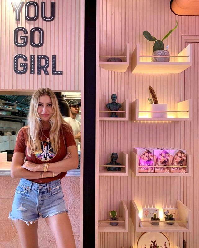 Şeyma Subaşı'ya büyük şok! Bebek'teki kafesine haciz geldi