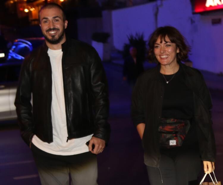 Ezgi Mola'nın sevgilisi Mustafa Aksakallı'dan evlilik şakası