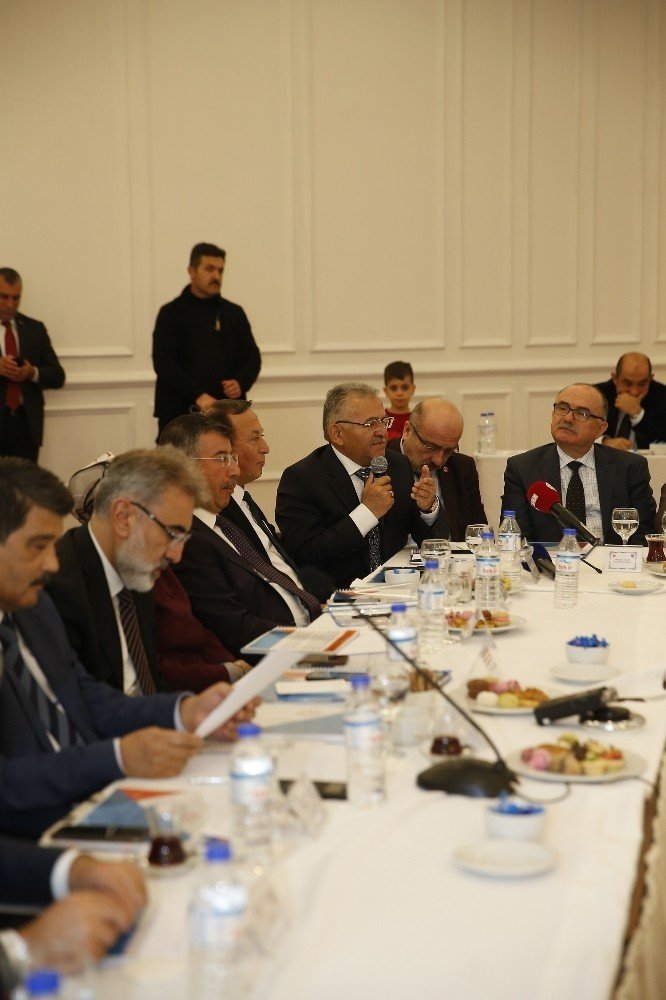 Başkan Büyükkılıç, aile hekimliği müessesesinin önemine vurgu yaptı