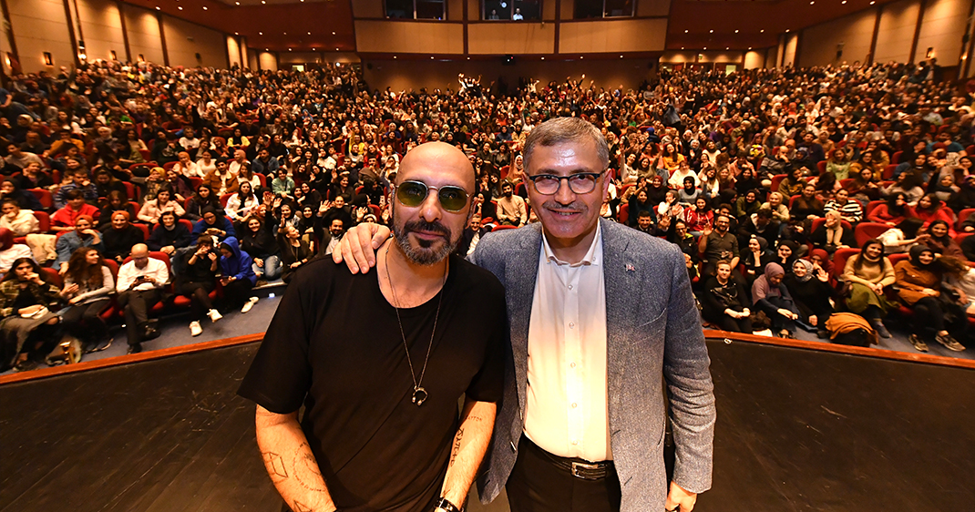 Üsküdar'da Gripin rüzgarı esti