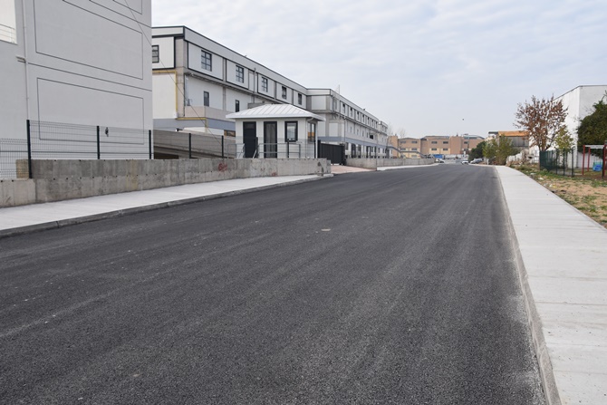 Pendik'te 5 mahalle yeni sokaklarına kavuştu