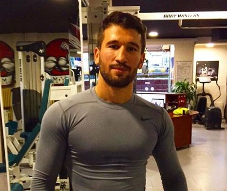 Adem Kılıççı'dan yakışmayan hareket! Polisin kafasında cam kırdı