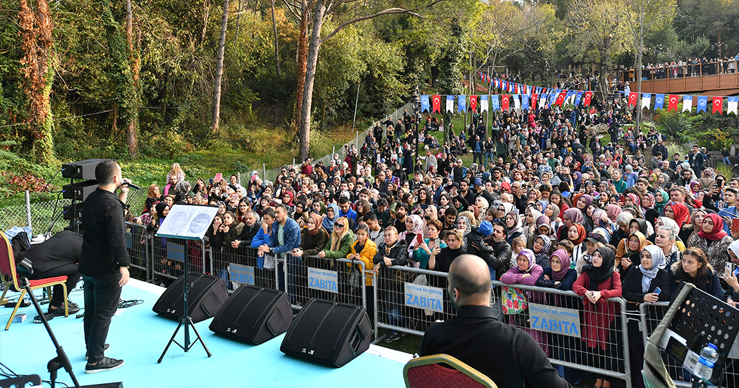Üsküdar Belediyesi tarafından Öğretmenler Günü'nde Grup İmera sürprizi