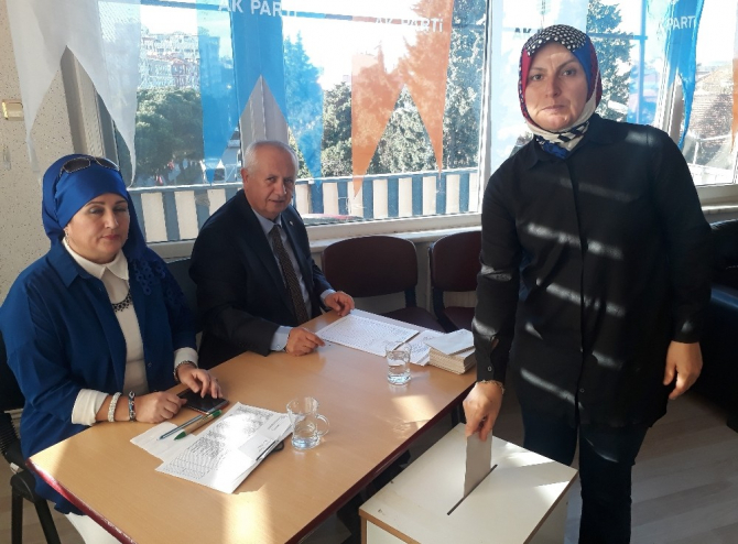Çanakkale AK Parti teşkilatında seçim heyecanı başladı