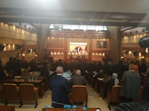 CHP'liler iptal ettirdikleri imar planını savundu! İBB Meclisi'nde tartışma çıktı