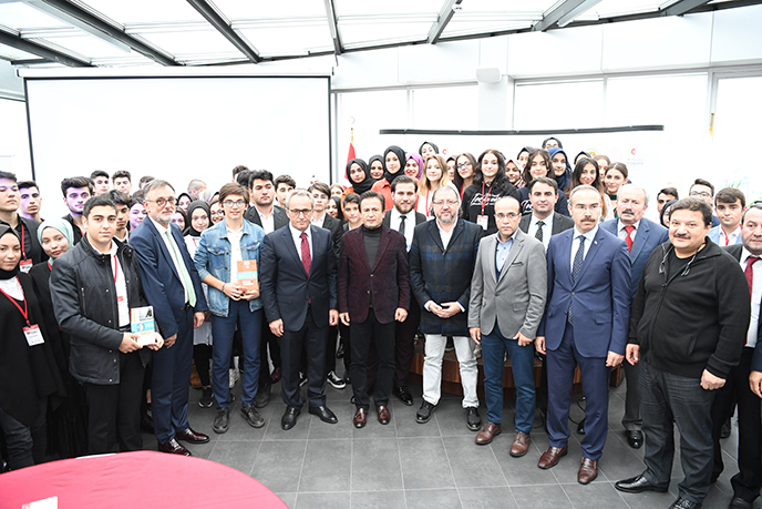 Tuzla'da gençler, Genç Liderler Akademisi ile geleceğe adım atıyor