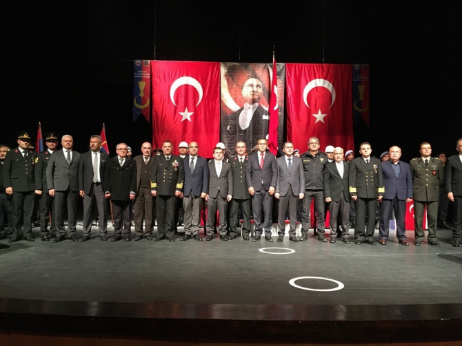 Bartın’da 1999/4-1 dönem erler and içti