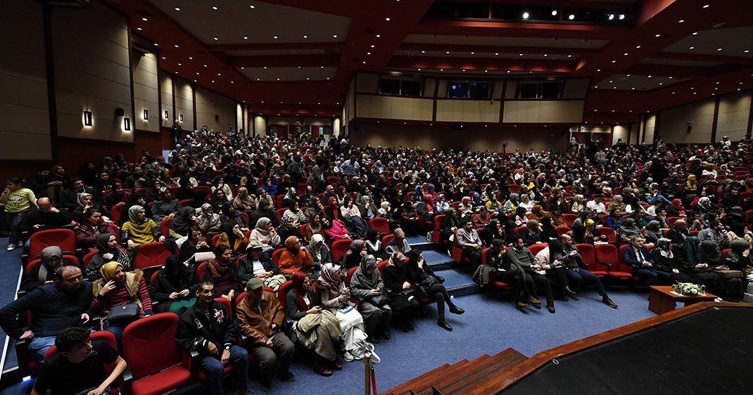 Üsküdar'da aile kavramında yaşanan dönüşüm konusuna değinildi