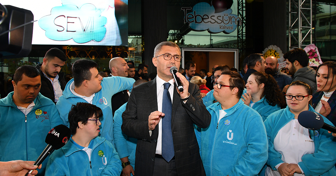 Üsküdar Engelliler Günü'nü ''Tebessüm'' İle karşıladı