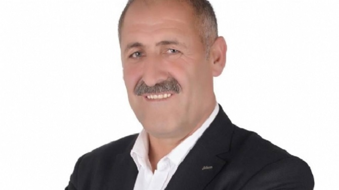 2 eski belediye başkanı "terör örgütü üyesi olmak" suçundan tutuklandı